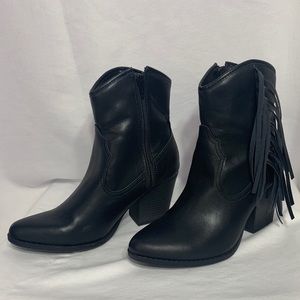 Wild Fable Cordette Fringe Western Booties Black